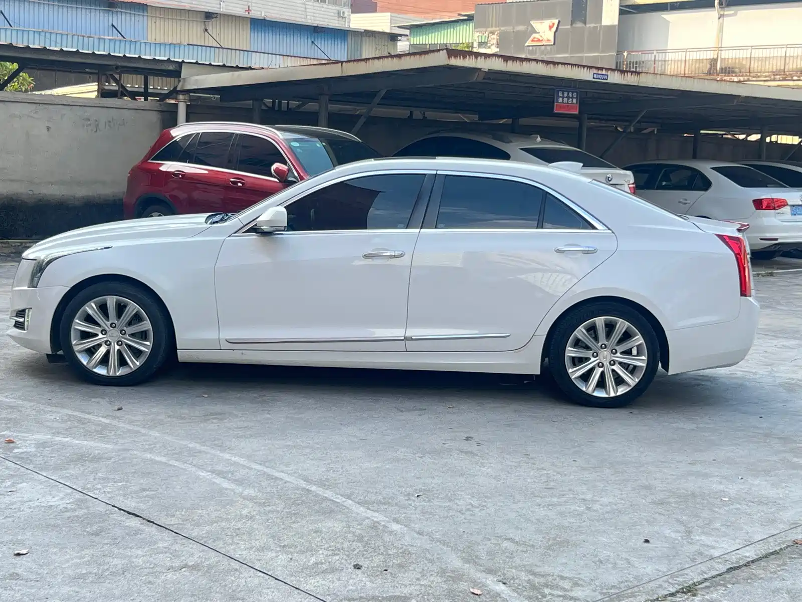 Photo 8 - Cadillac ATS-L