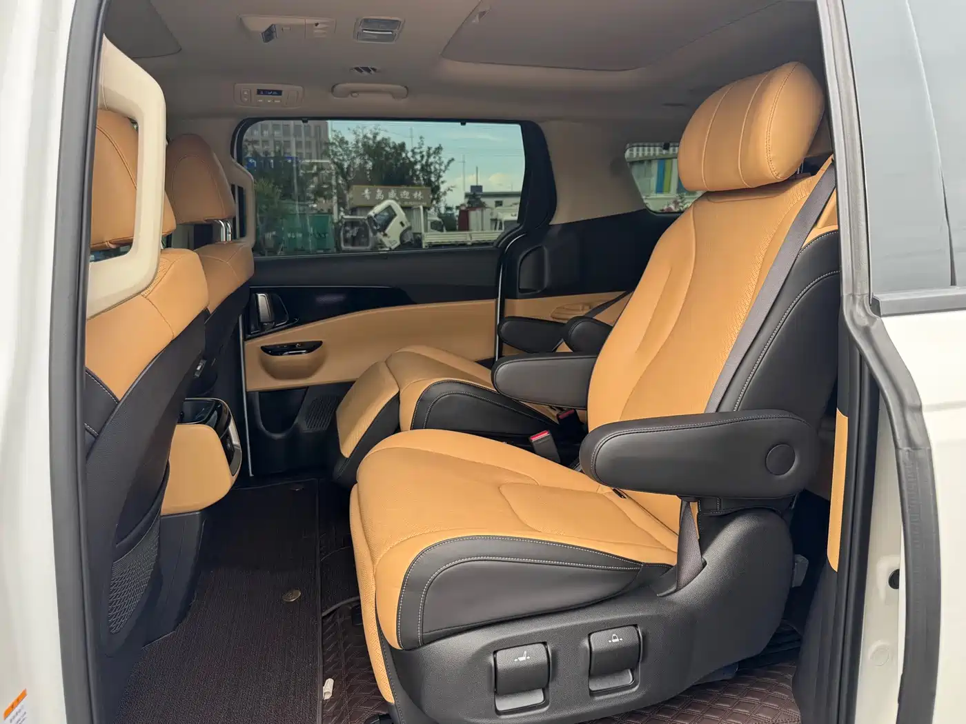 Kia Carnival 2024 2021 2.0T Flagship Edition
