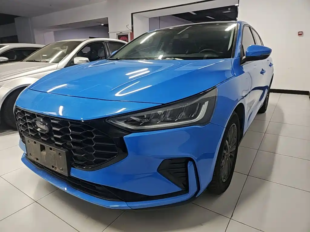 Ford Focus 2023 2022 Sedan EcoBoost 180 Auto Speed Edition