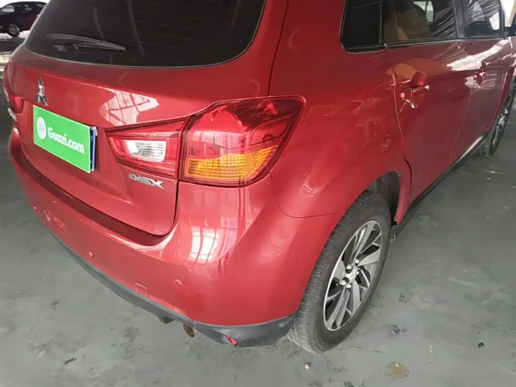 Mitsubishi ASX 2016 2.0L CVT 2WD Navigation Edition фото 8