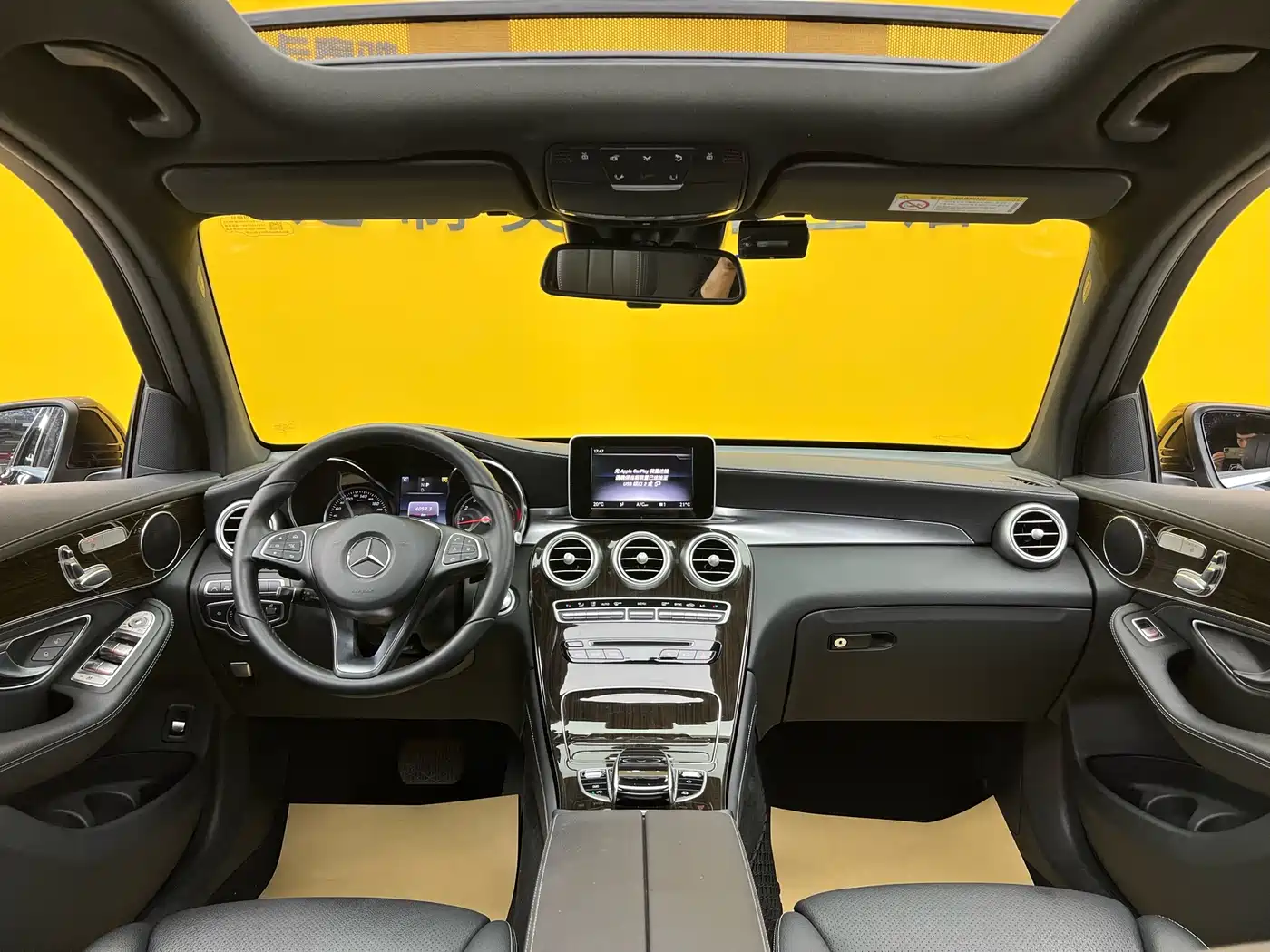 Mercedes-Benz GLC 2019 GLC 260 4MATIC Luxury фото 22