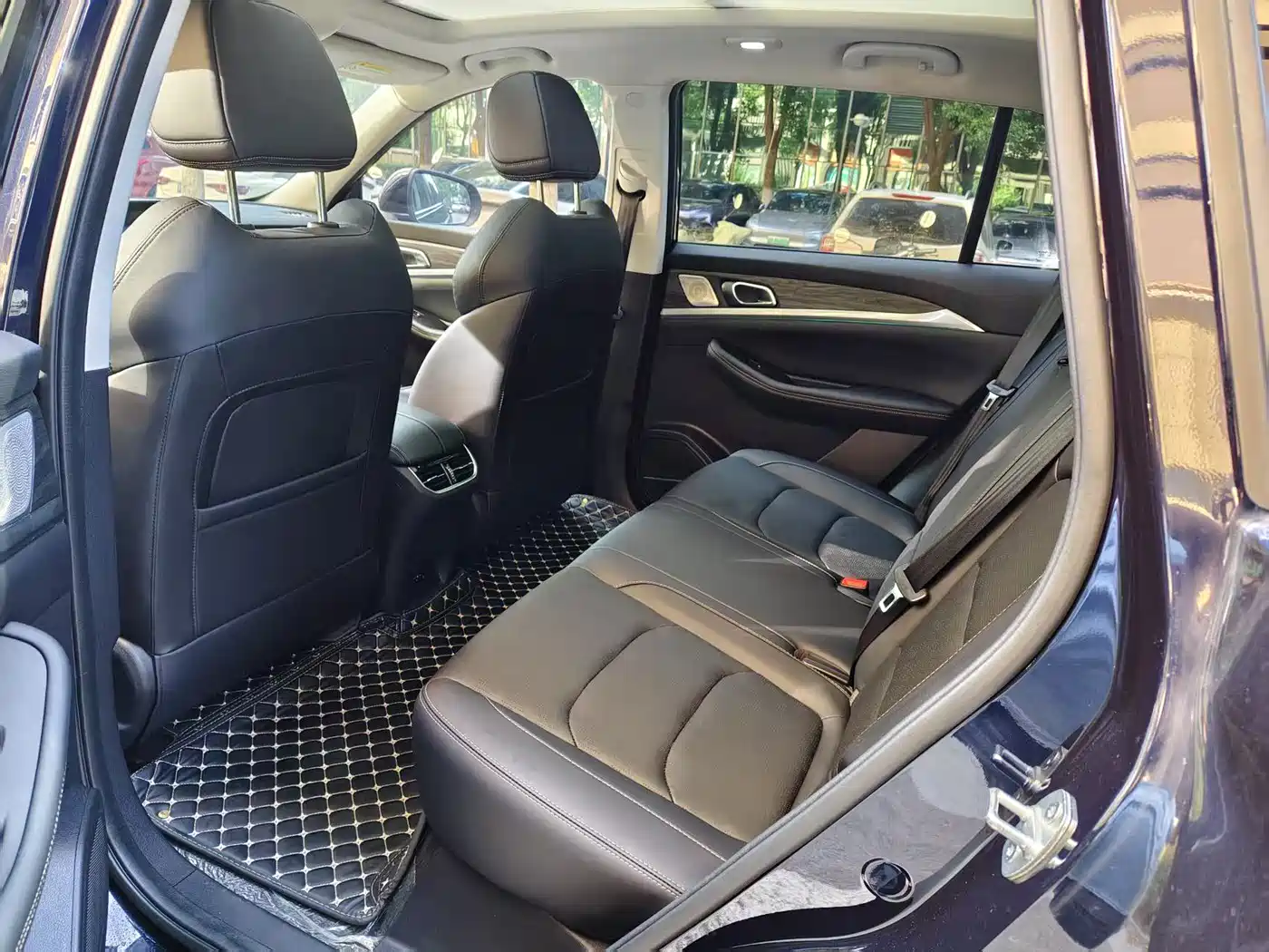 Skyworth Auto Skywell ET5 2021 2020 Model Pure Mind Smart Edition 410km
