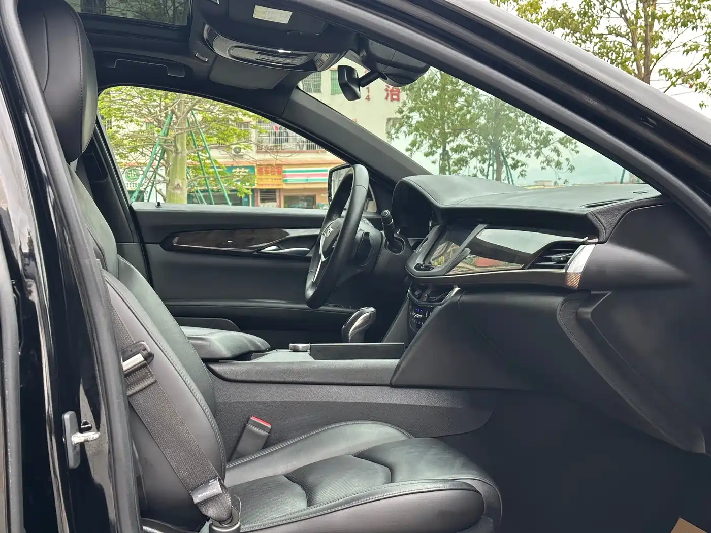 Cadillac CT6 2019 28T Luxury Model фото 14