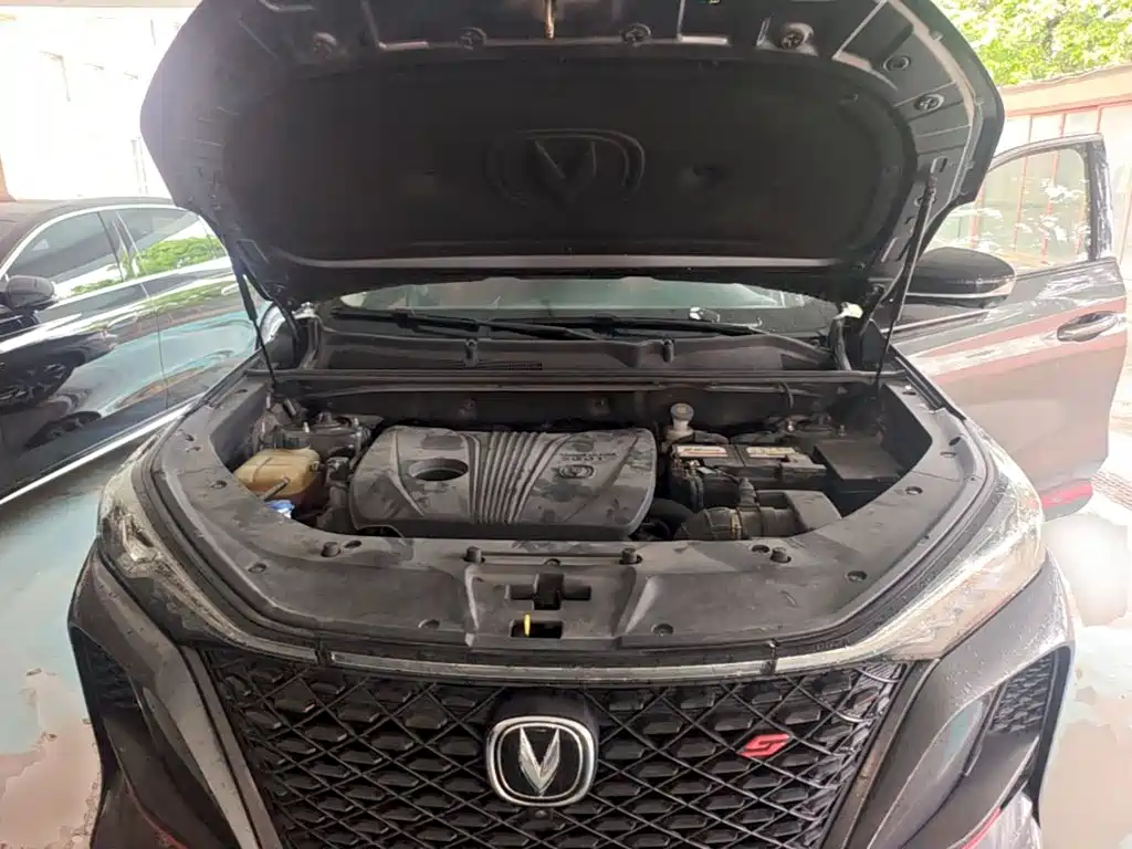 Фото 20 - Changan CS75 PLUS