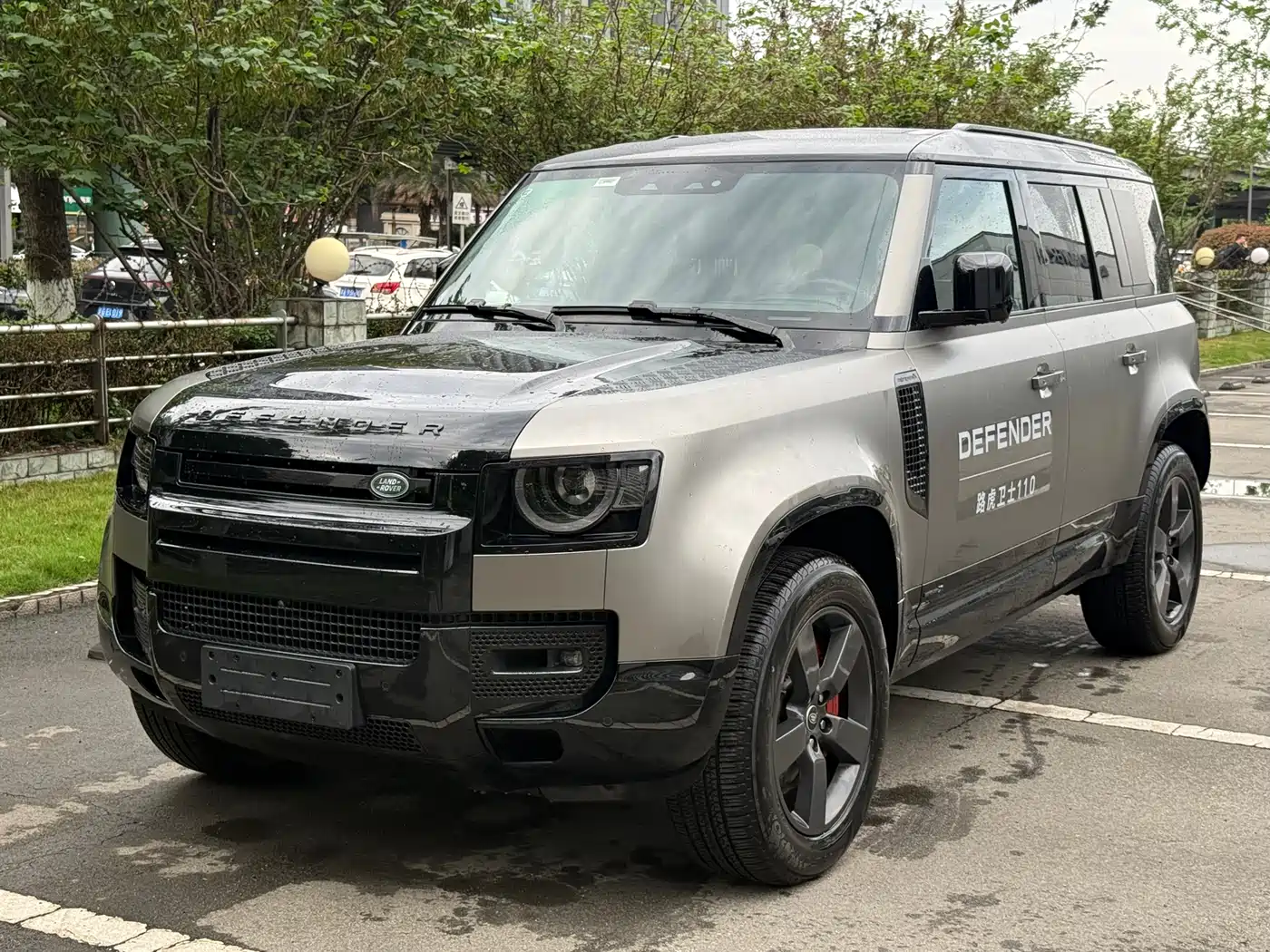 Land Rover Defender 2025 110 3.0T P400 X