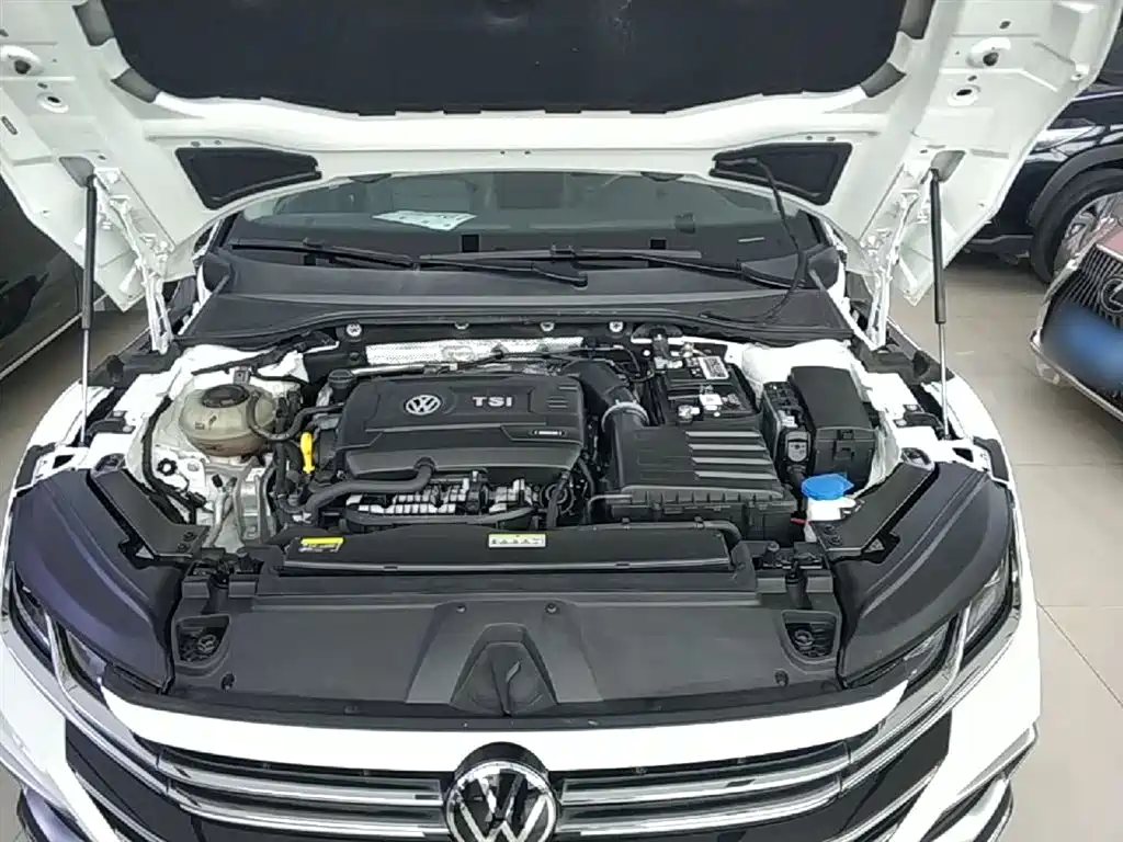 Volkswagen FAW-Volkswagen CC 2021 Shooting Brake 380TSI Hunter Heart Edition фото 20