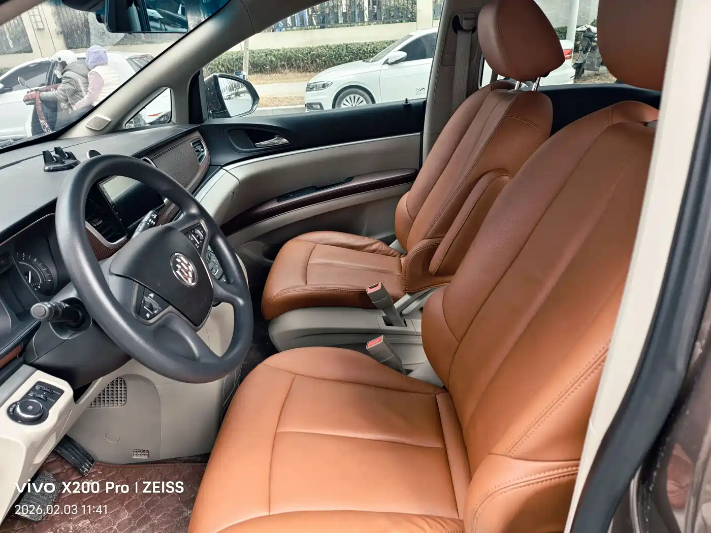 Buick GL8 2018 28T Comfort China VI фото 7