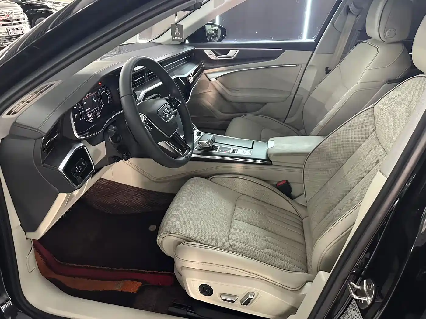 Фото 4 - Audi A6L