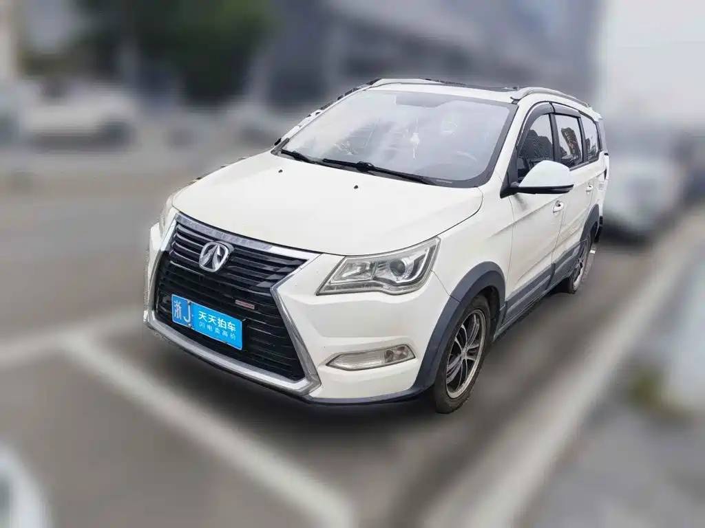 Фото 1 - BAIC Weiwang BAW Weiwang M60