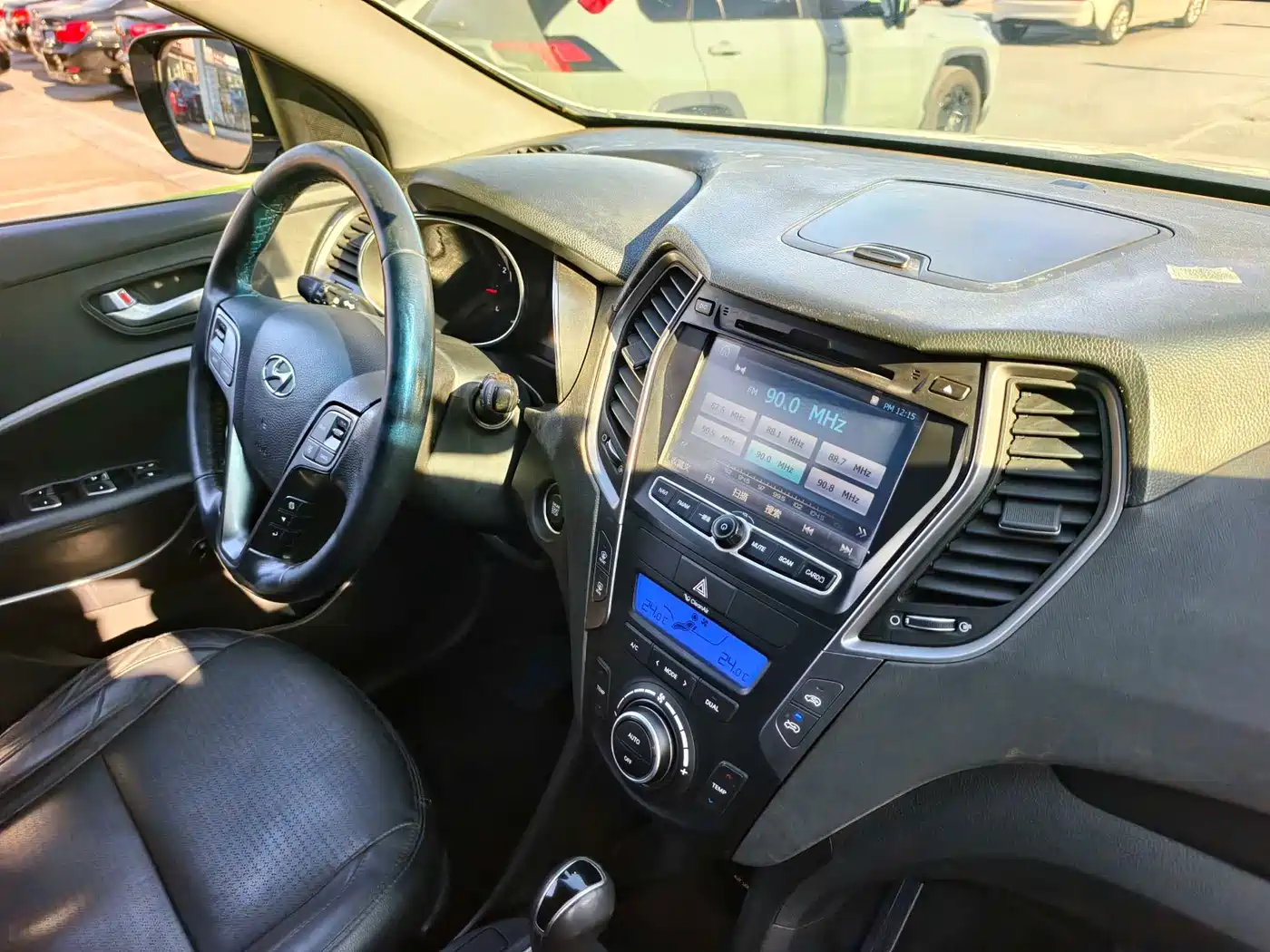 Hyundai Santa Fe 2013 Model 2.4L Automatic 2WD Smart фото 15