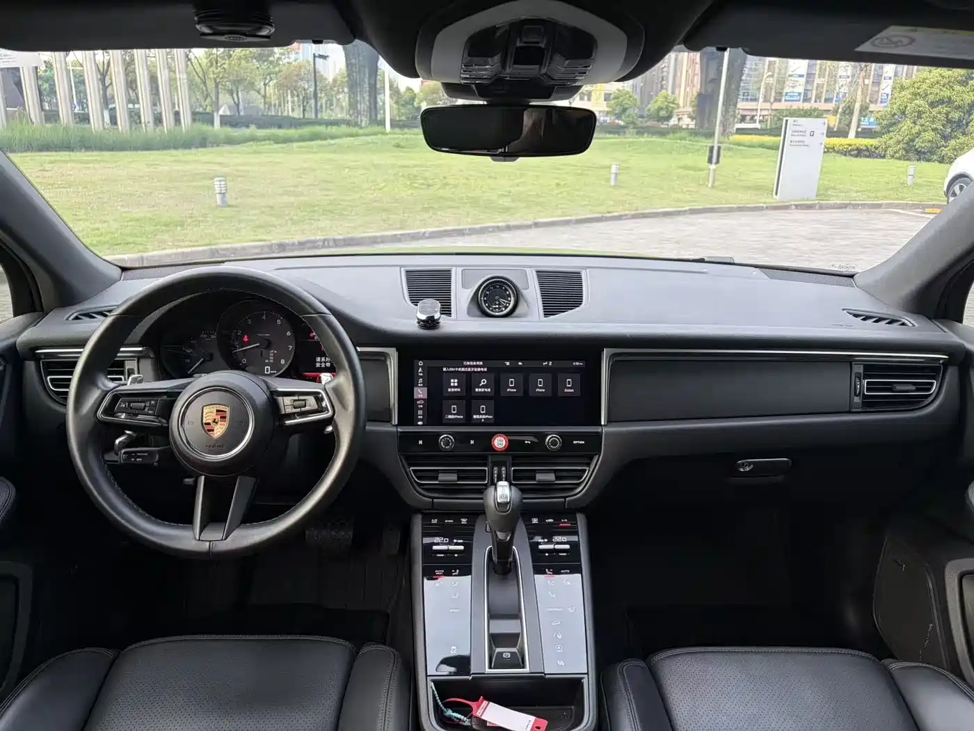 Porsche Macan 2022 Macan 2.0T фото 16
