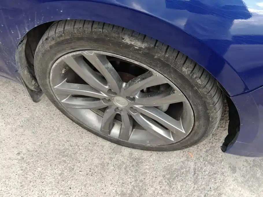 Hongqi H5 2018 2018 30TD Smart Connected Royal Edition