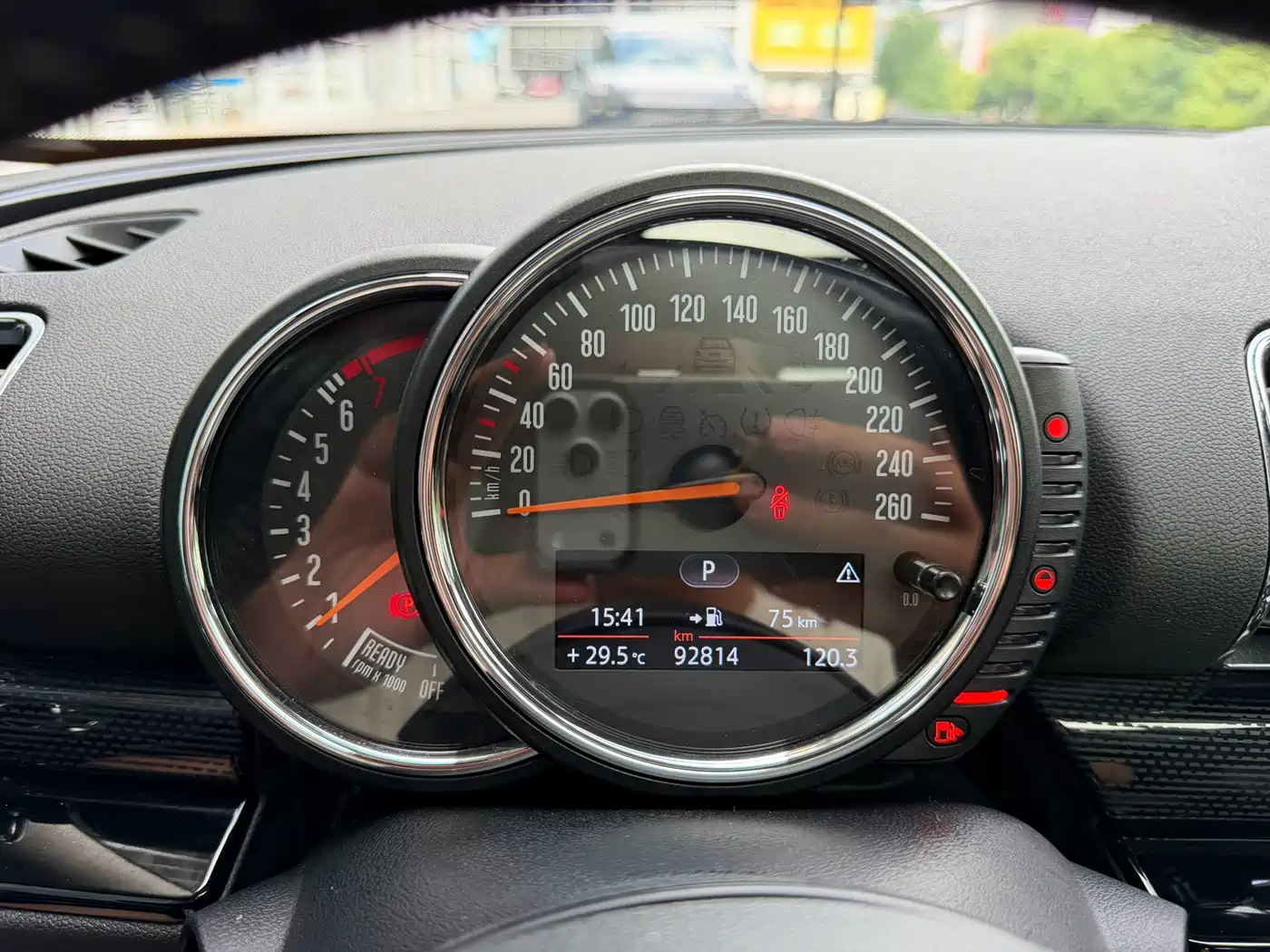Фото 17 - MINI CLUBMAN