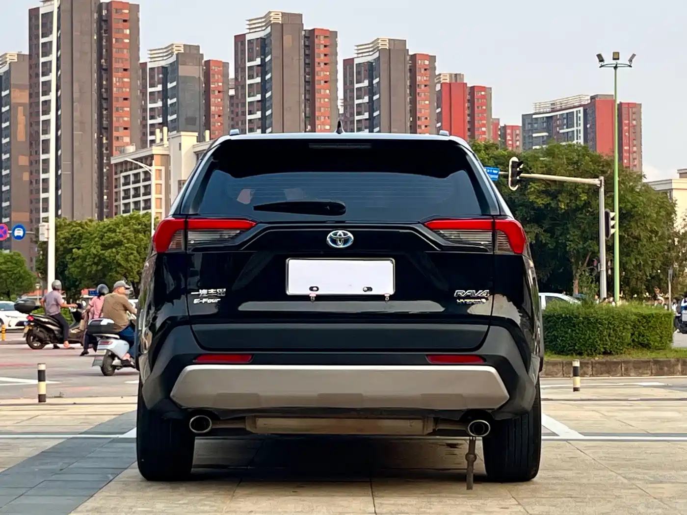 Toyota RAV4 Rongfang 2021 Facelift Hybrid 2.5L E-CVT 4WD Elite PLUS фото 8