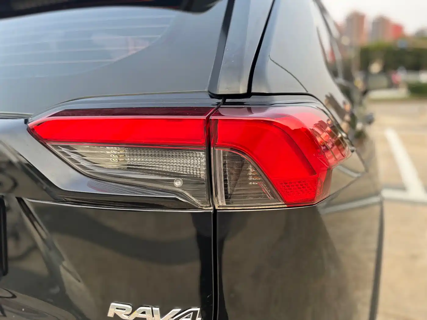 Toyota RAV4 Rongfang 2021 Facelift Hybrid 2.5L E-CVT 4WD Elite PLUS фото 13