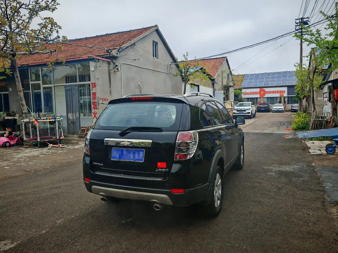 Chevrolet Captiva 2012 Model 2.4L 2WD Urban Edition 5-Seater фото 15