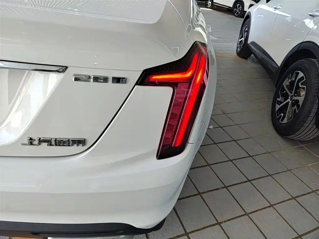 Cadillac CT5 2020 28T Technology Edition фото 8