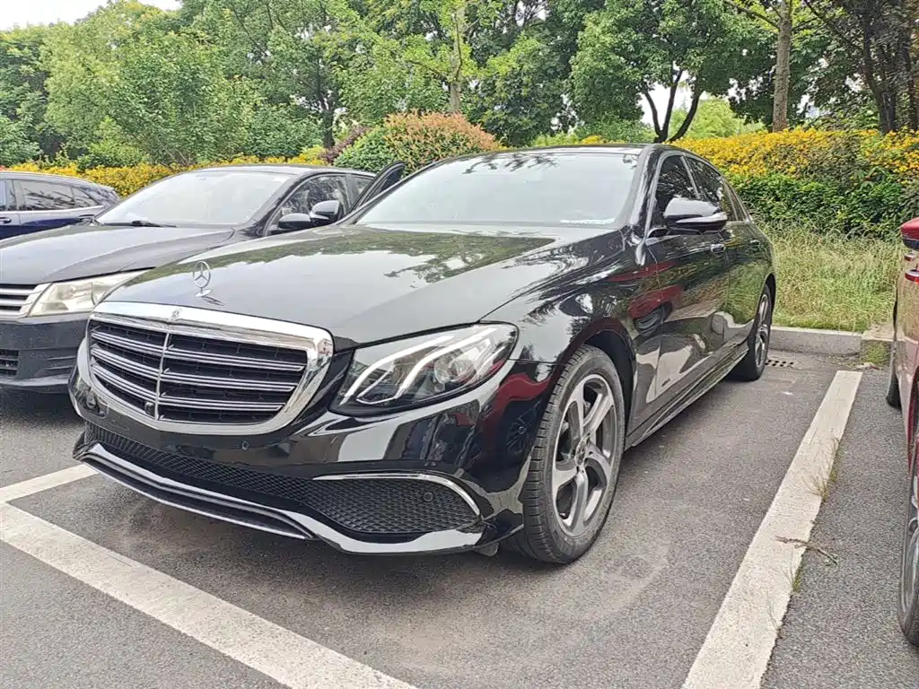 Mercedes-Benz E-Class 2017 E 300 L Sport Luxury фото 2