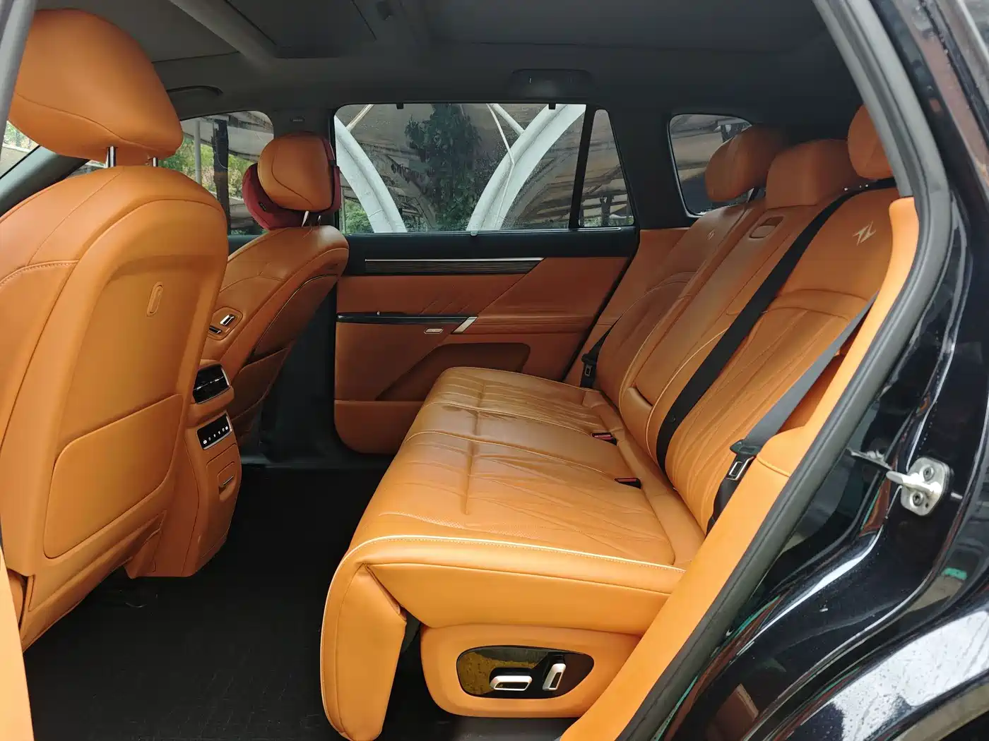 Dongfeng Yipai eπ008 2025 2025 636Max Ruyi Edition 5-Seater