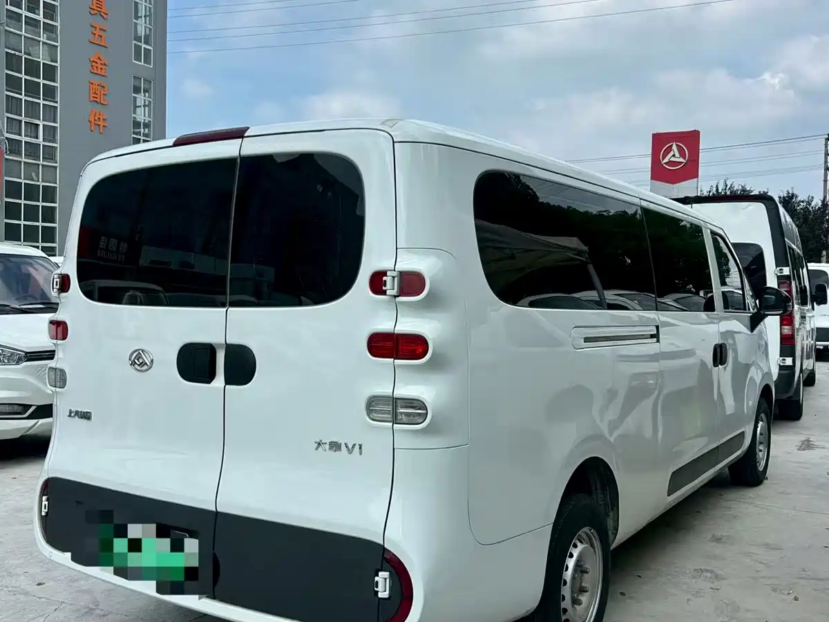 SAIC Maxus Dana V1 2025 2025 Model V1+ Long Wheelbase Low Roof Multi-purpose Version (62kWh)