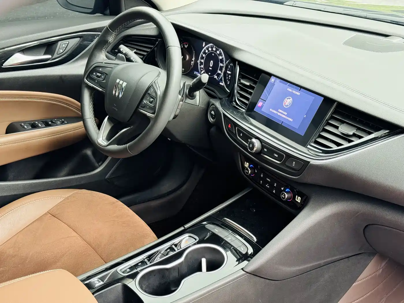 Buick Regal 2024 Model 28T Premium фото 7
