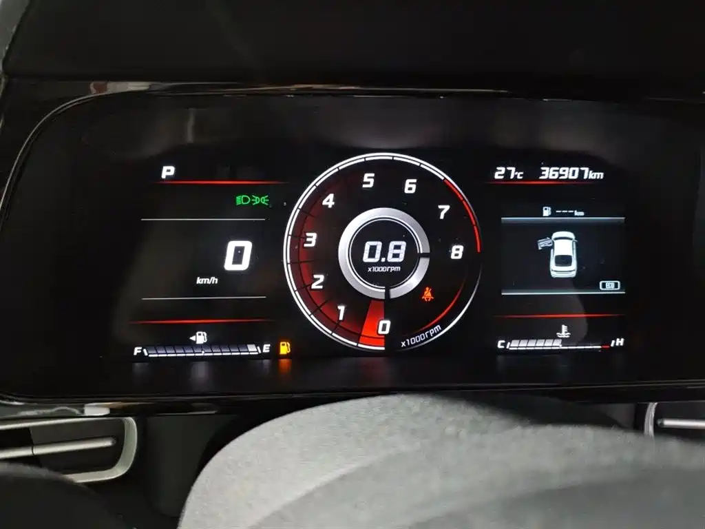 Hyundai Elantra 2022 1.5L CVT GLX Elite Edition фото 8