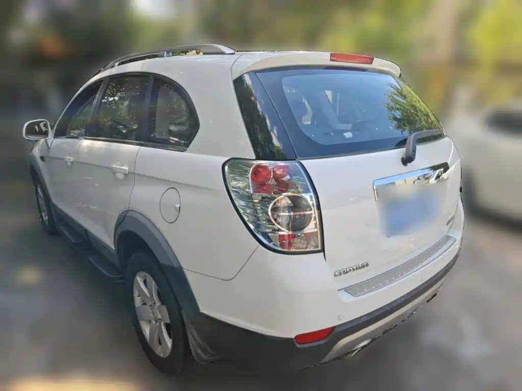 Chevrolet Captiva 2014 2014 2.4L 2WD Urban 7-seater