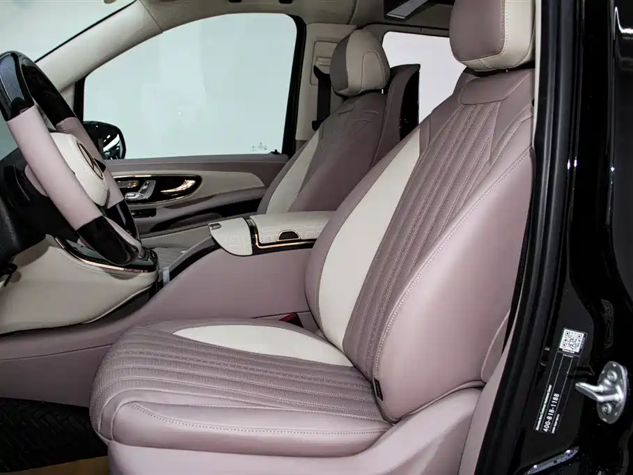 Mercedes-Benz Vito 2024 2.0T Business 8-Seater фото 17