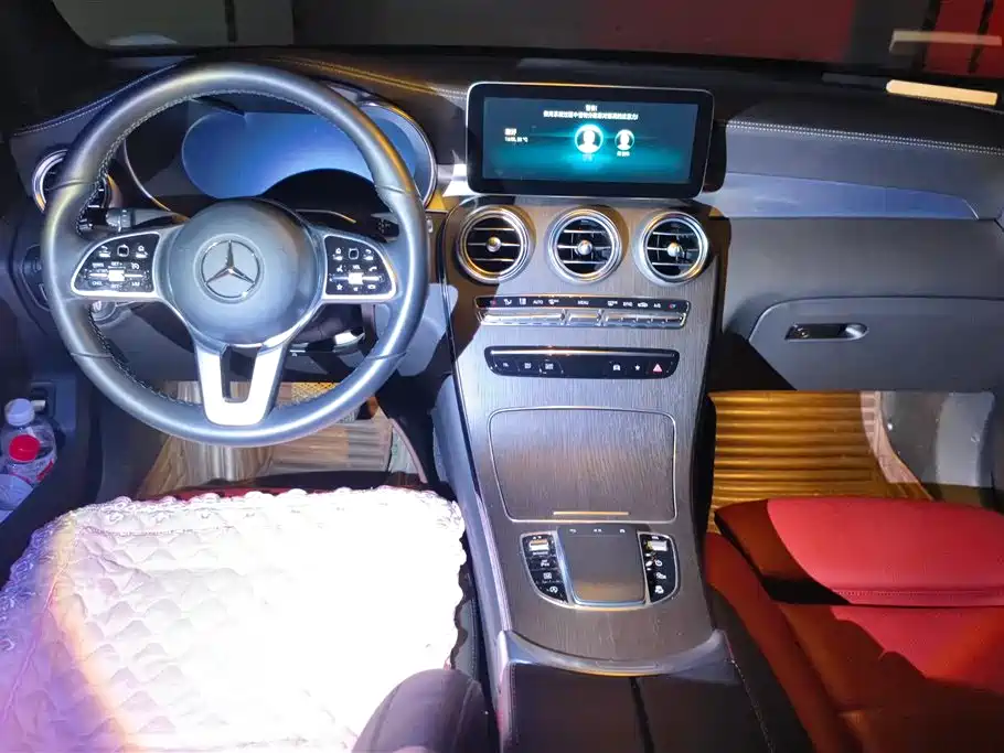 Mercedes-Benz GLC Coupe 2022 Facelift GLC 300 4MATIC Coupe SUV фото 12