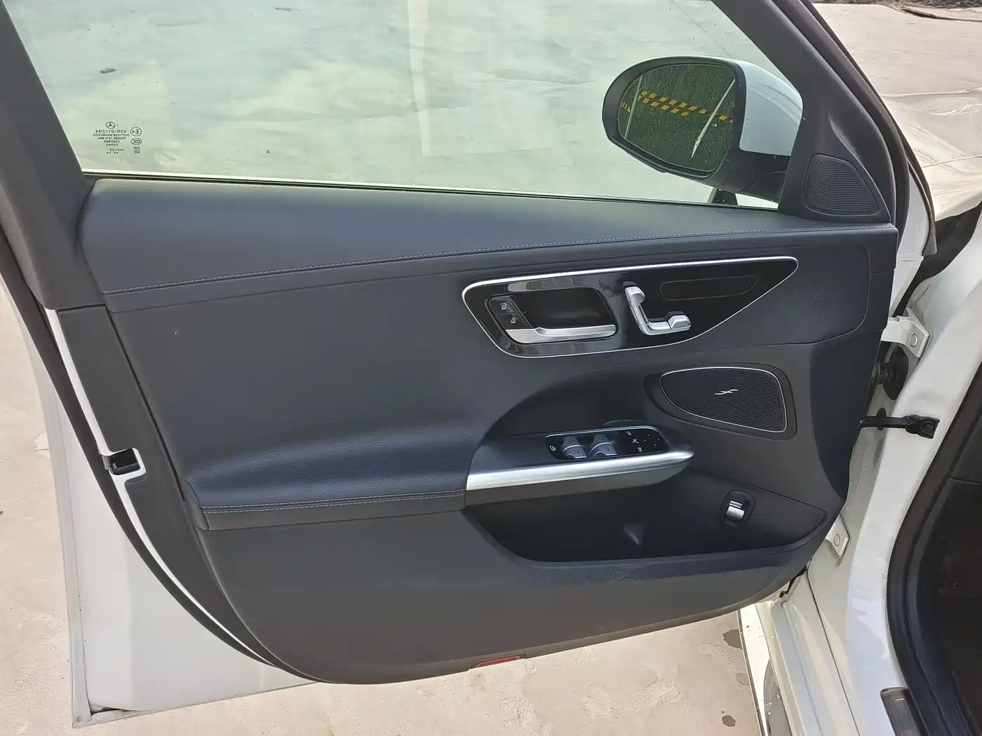 Mercedes-Benz C-Class 2024 C 200 L Sport Edition фото 6