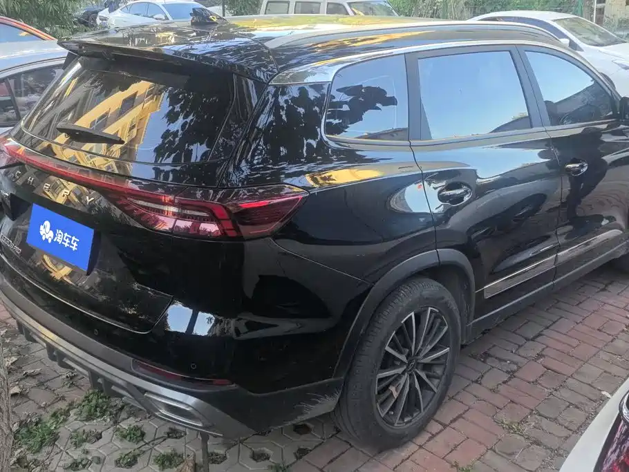 2025 Chery Tiggo 8 PRO