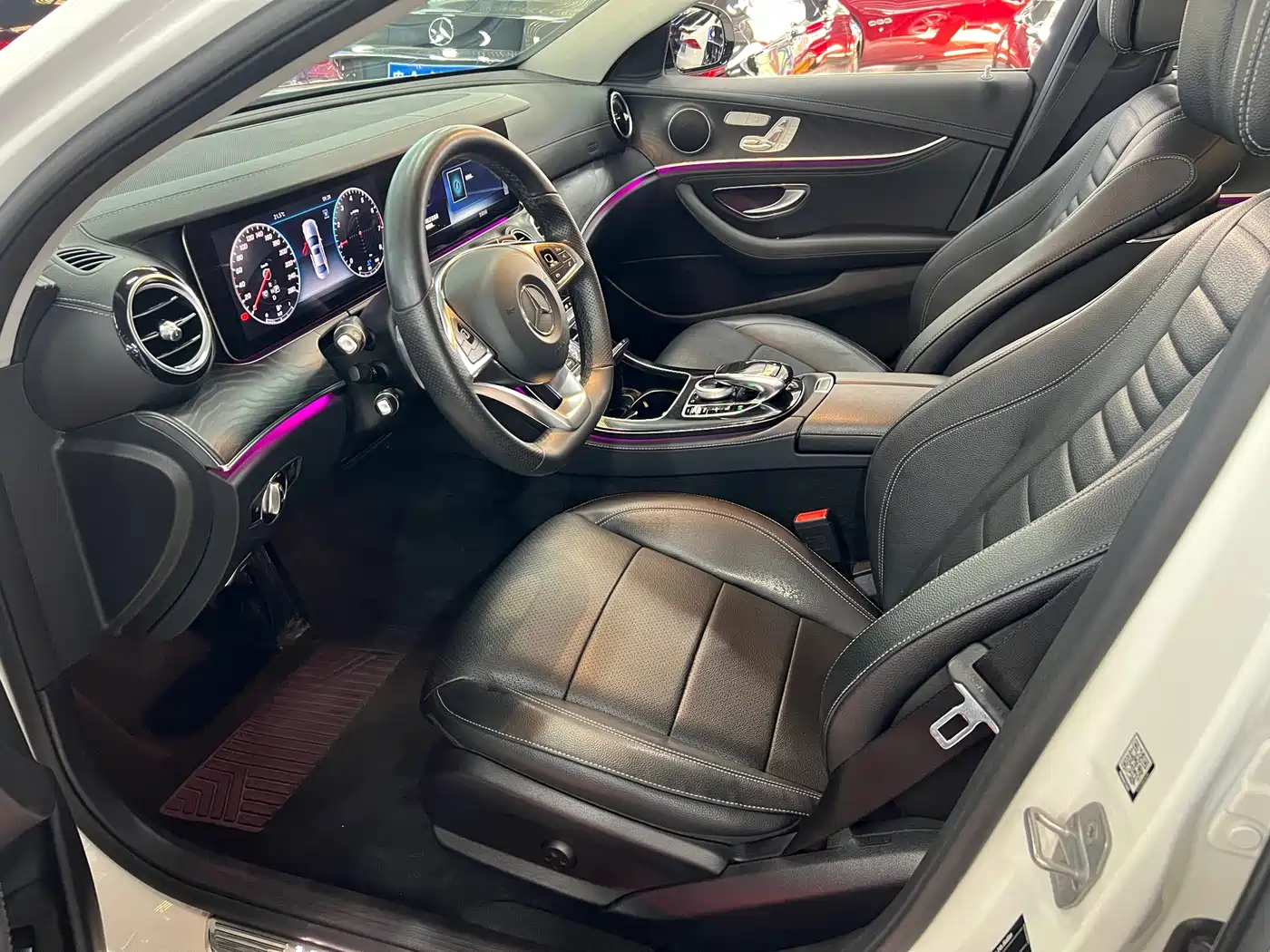 Mercedes-Benz E-Class 2016 E 300 L Sport Fashion Type фото 4