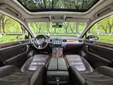 Фото 13 - Volkswagen Touareg