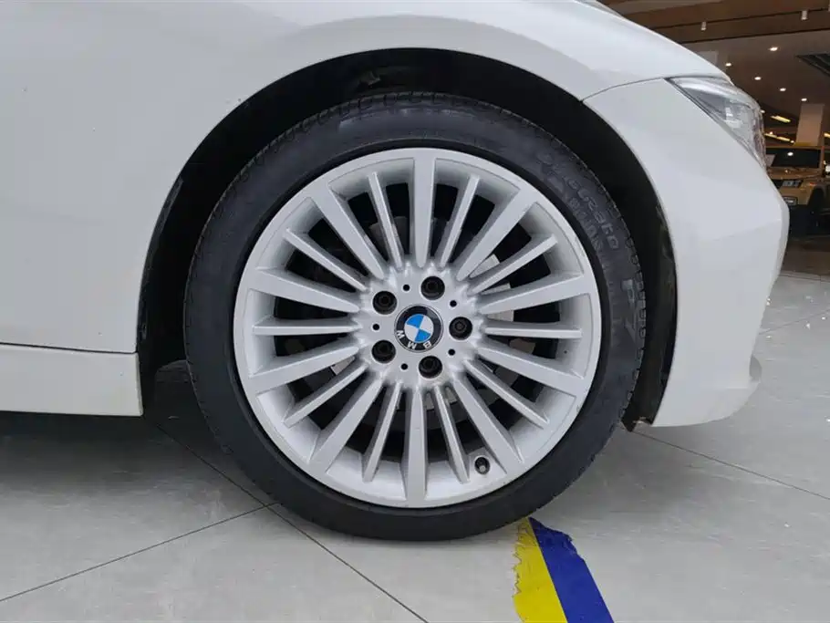 BMW 3 Series 2018 320Li Fashion Style фото 6