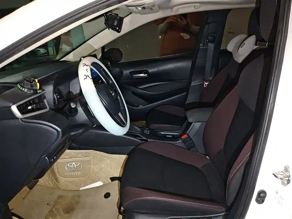 Toyota Corolla 2021 1.2T S-CVT Sport Edition фото 16