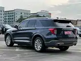 Фото 3 - Ford Explorer