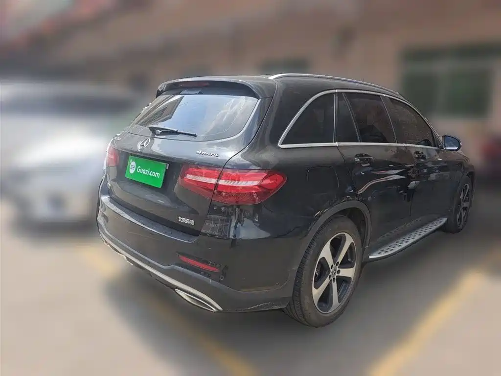 Mercedes-Benz GLC 2018 Facelift GLC 260 4MATIC Luxury фото 6