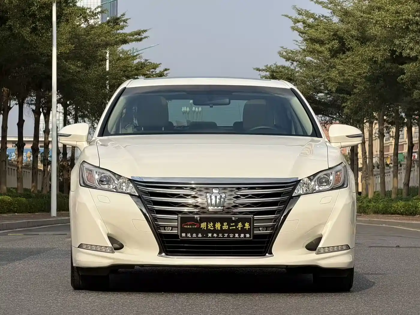 Toyota Crown 2015 2.0T Fashion фото 2