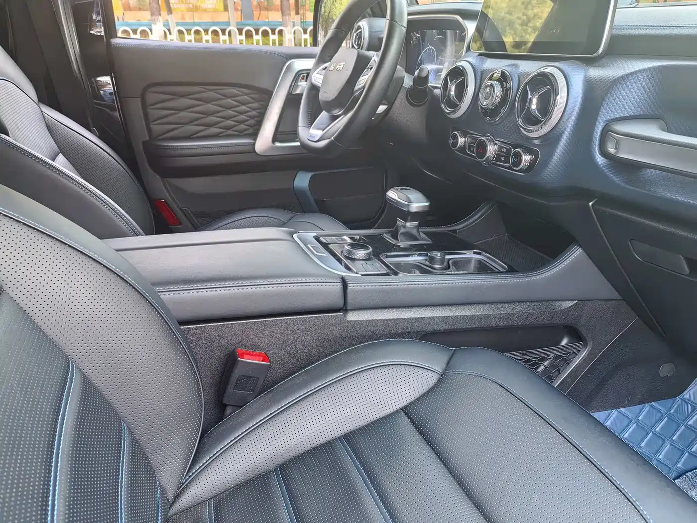 BAIC ORV Beijing Offroad BJ40 2020 2.0T Automatic 2WD Urban Hunter Edition Hero Type фото 6