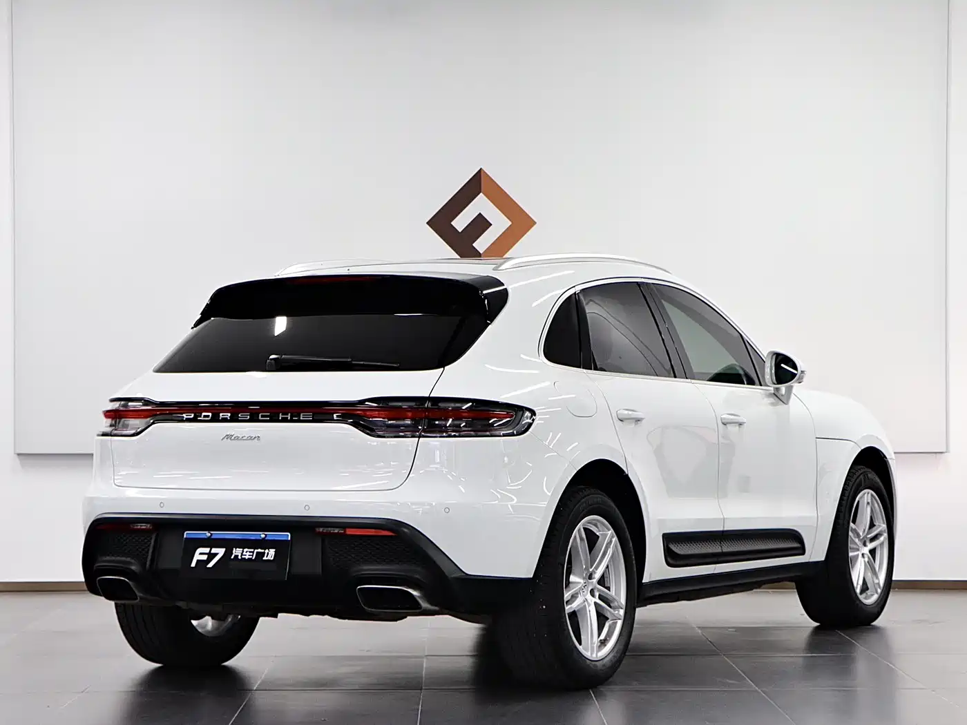 Porsche Macan 2022 Macan 2.0T фото 6