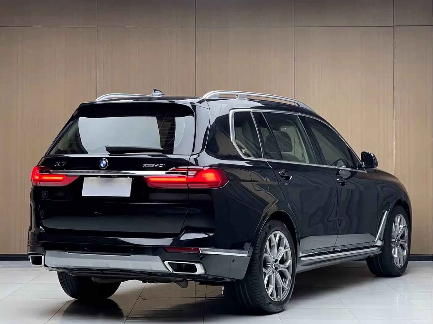 BMW X7 2020 xDrive40i Leading Luxury Package фото 3