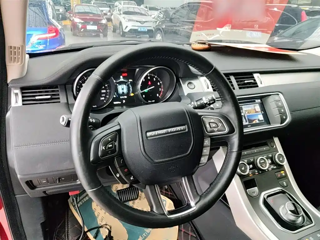 Land Rover Range Rover Evoque 2016 2.0T SE ZhiYao фото 11