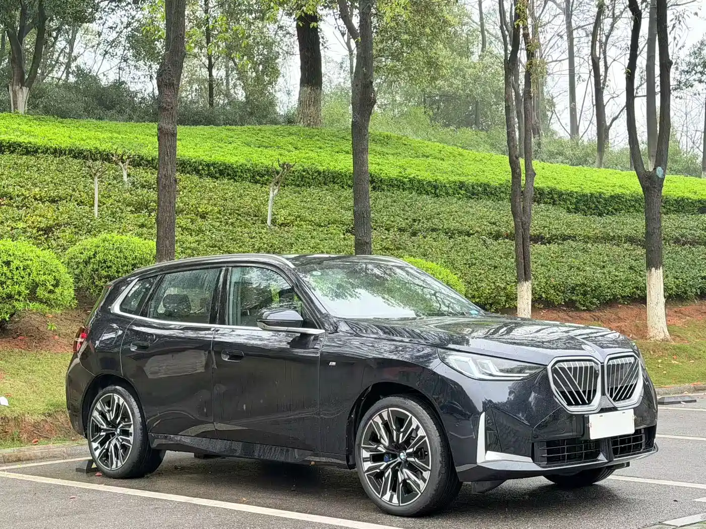 BMW X3 2025 xDrive30L Premium Model M Sport Black Package фото 3