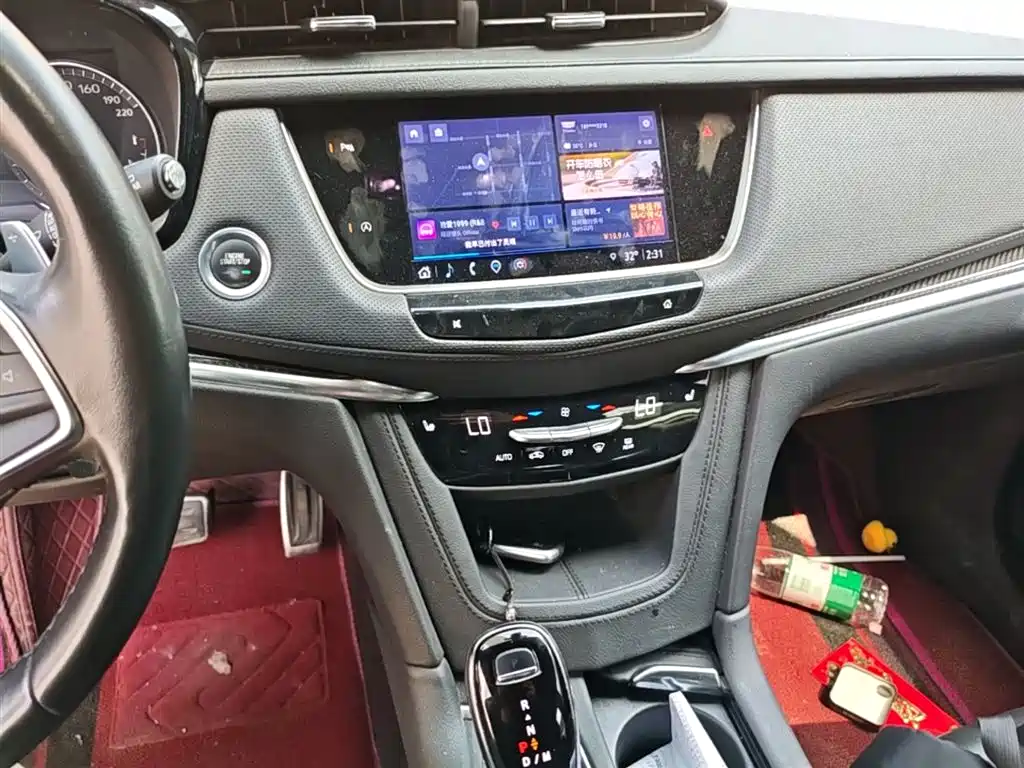 Cadillac XT5 2022 2.0T AWD Luxury (Hummingbird Edition) фото 13