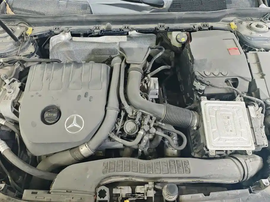 Mercedes-Benz A-Class 2019 A 200 L Sport Sedan фото 10
