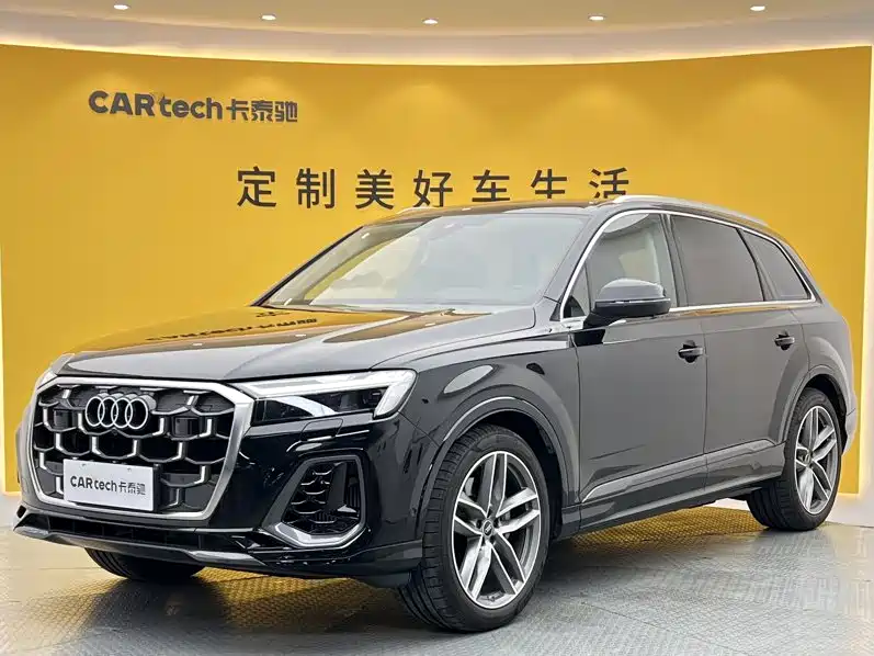 Audi Q7 2025 2024 55 TFSI quattro S line Sport