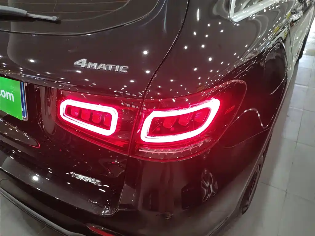 Mercedes-Benz GLC 2022 Model GLC 260 L 4MATIC Luxury Edition фото 8