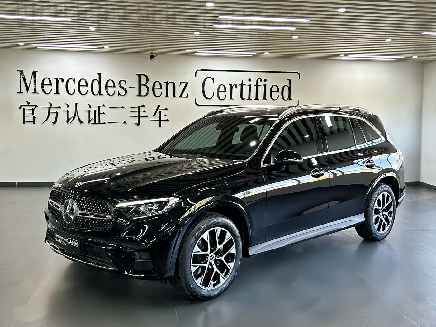 Mercedes-Benz GLC 2024 Facelift GLC 260 L 4MATIC Luxury 5-seater фото 4