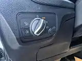 Photo 8 - Audi Q2L