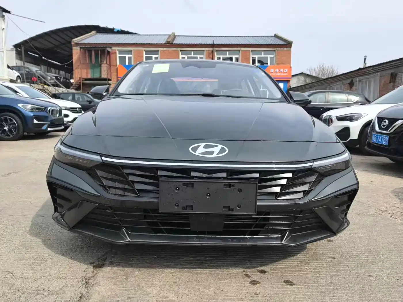MODERN ELANTRA
